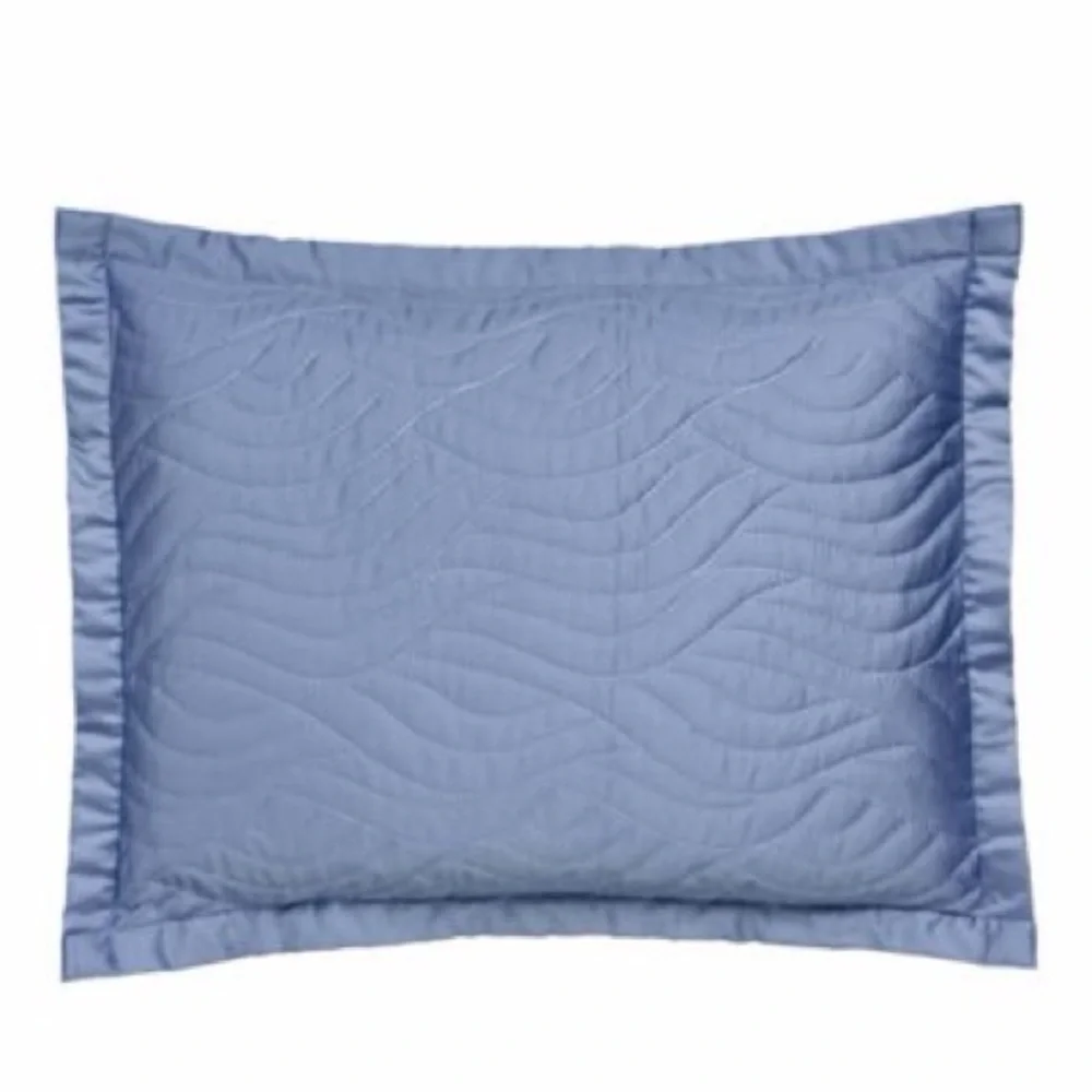 Timothy Corrigan Pelago quilt in Colonial Blue 2 shams! Retails for over $1200!